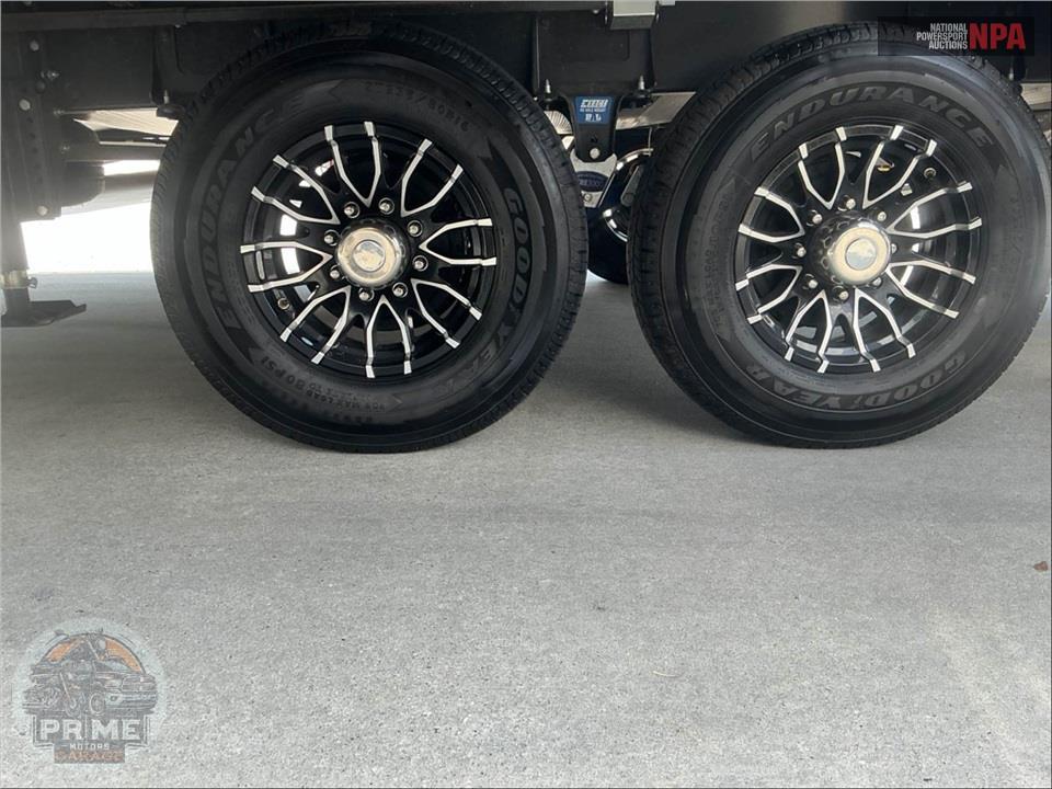 2025 Sporttrek M-353VIK - TOURING EDITION 5 FIFTH WHEEL SERIES — фото 26