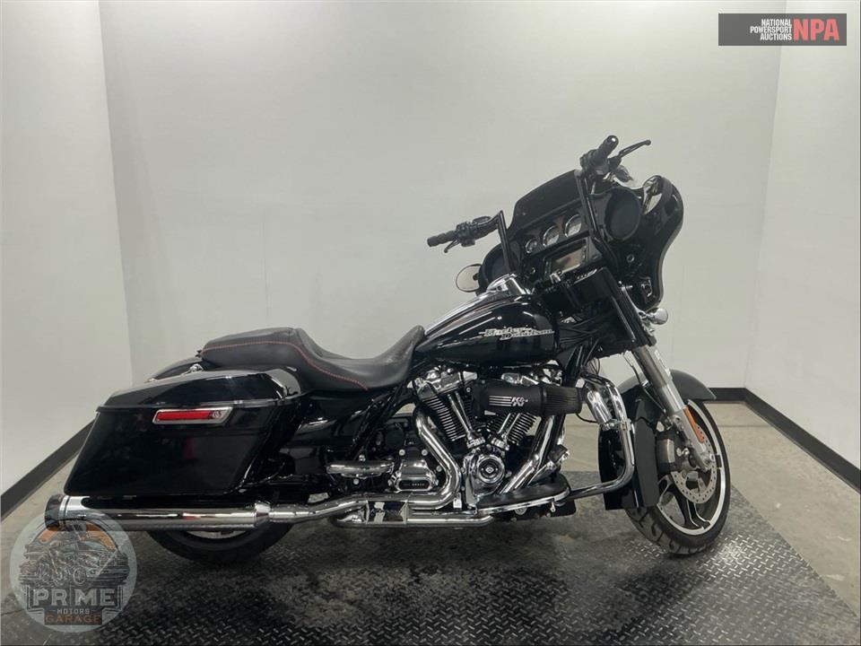 2017 Harley-Davidson FLHXS STREET GLIDE SPECIAL — фото 1