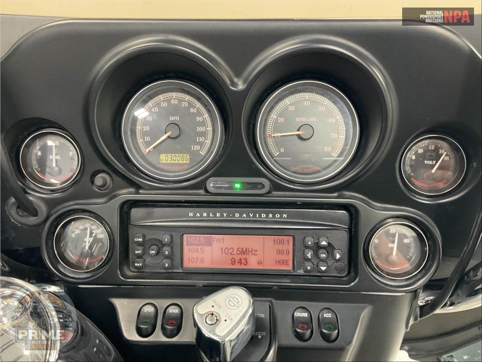 2012 Harley-Davidson FLHTCU UL CLSC EL GLIDE — фото 5