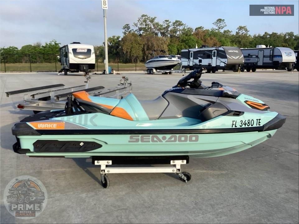 2022 Seadoo/Brp WAKE PRO 230 TECH PACKAGE — фото 1