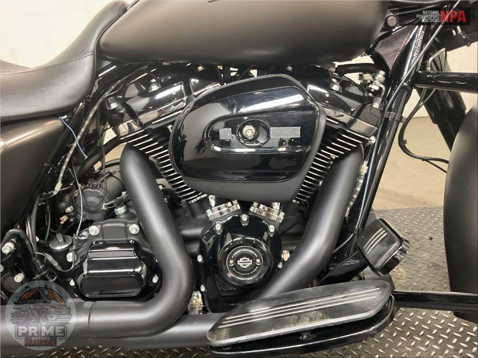 2020 Harley-Davidson FLHXS STREET GLIDE SPECIAL — фото 6