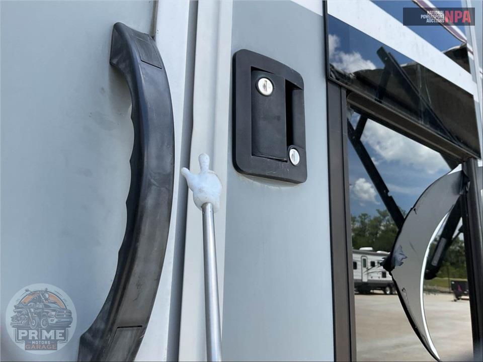 2016 Highland Ridge Rv M-288FLR - ROAMER SERIES — фото 27