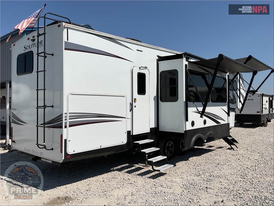 2022 Grand Design Recreational Vehicles M-3740BH - SOLITUDE S-CLASS FIFTH WHEEL SERIES — фото 4