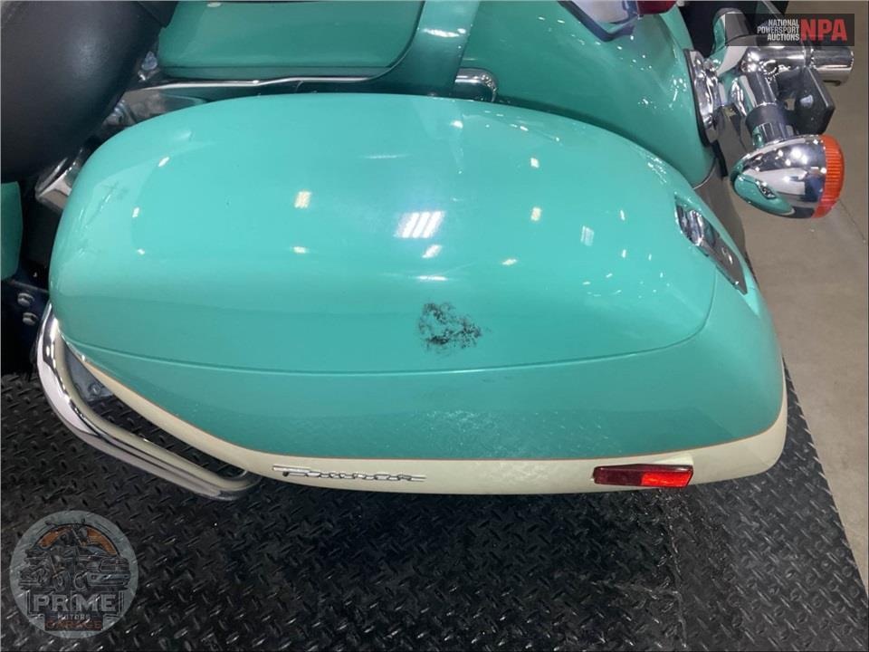 1998 Honda VT1100T2W SHDW AMER CLSC — фото 18