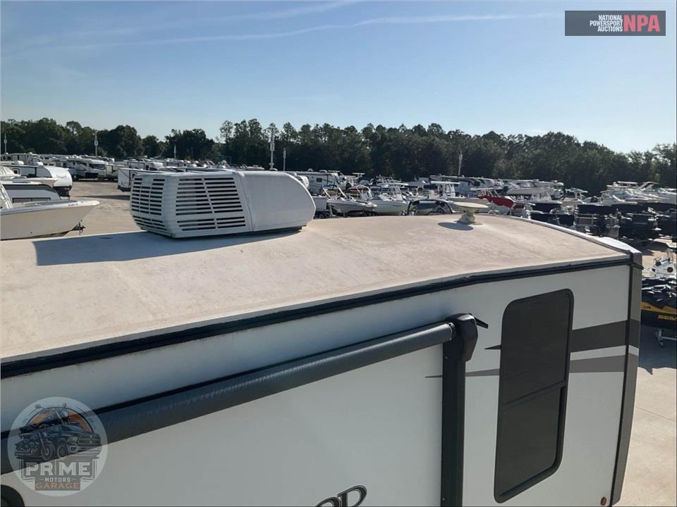 2022 Wildwood By Forest River M-34RL - HERITAGE GLEN ELITE FIFTH WHEEL SERIES — фото 24
