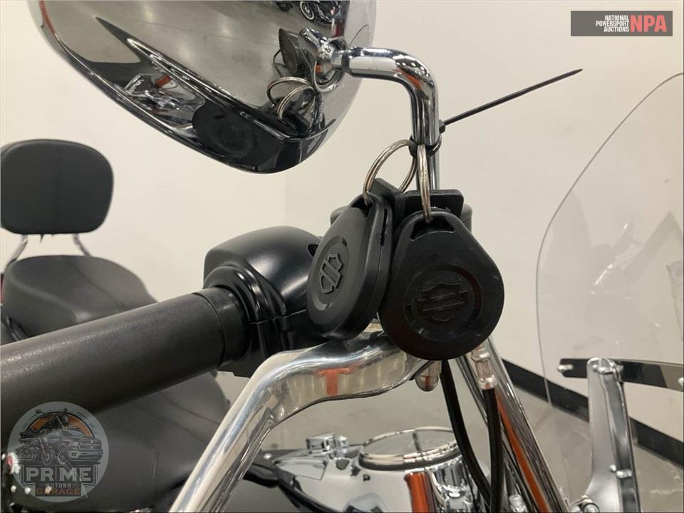 2016 Harley-Davidson FLSTC HERITAGE SOFTAIL CLASSIC — фото 10