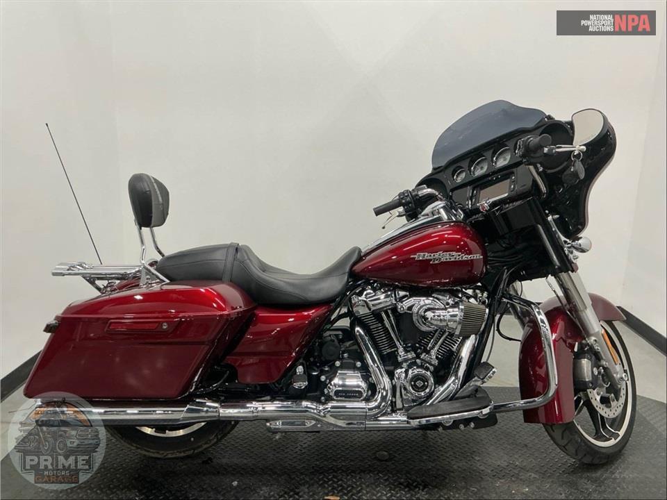2017 Harley-Davidson FLHXS STREET GLIDE SPECIAL — фото 1