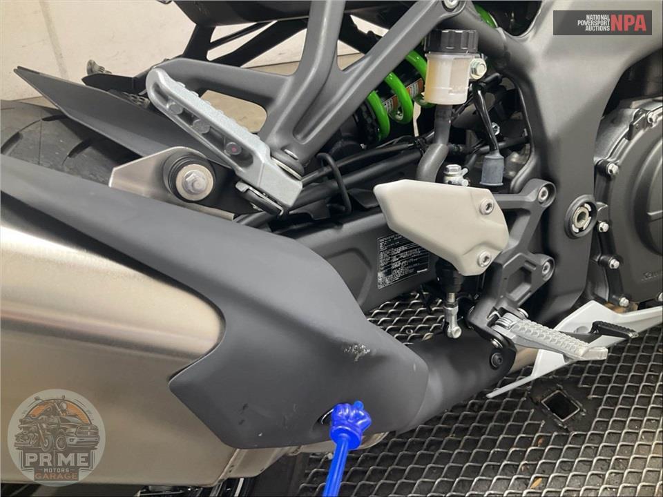 2025 Kawasaki ZX400SSFAL NINJA ZX-4RR (ABS) — фото 28
