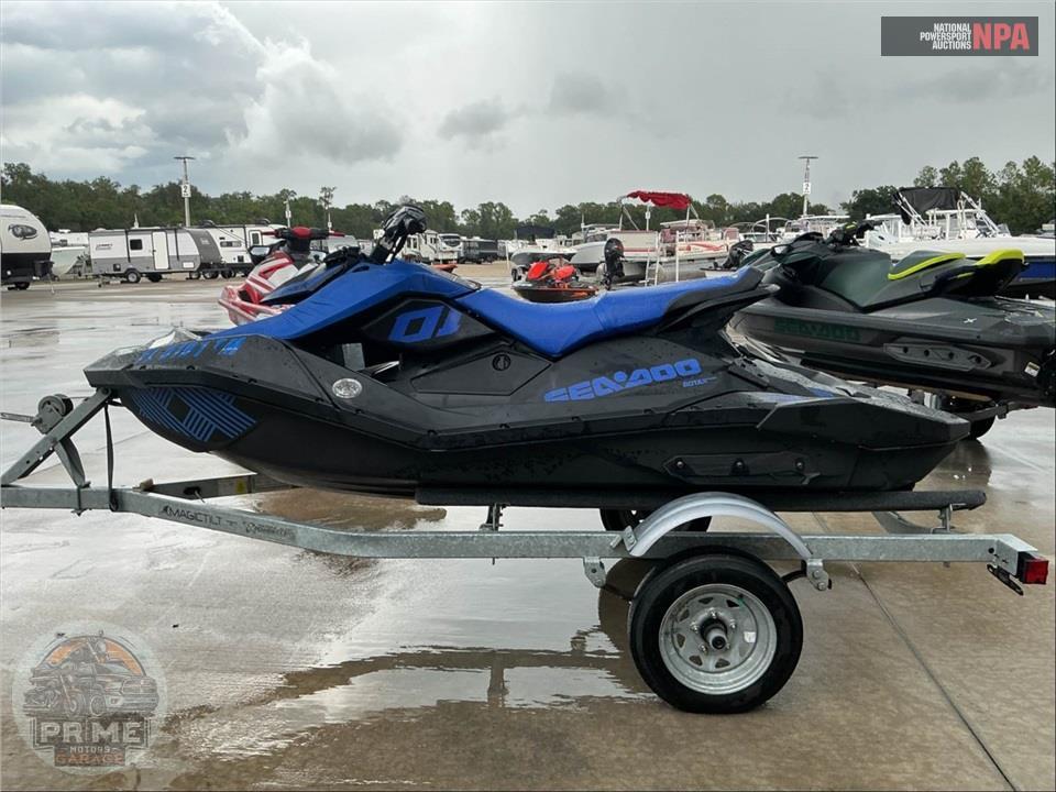 2023 Seadoo/Brp SPARK 3UP TRIXX — фото 3