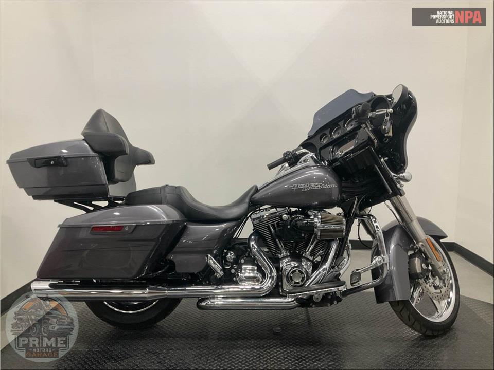 2015 Harley-Davidson FLHXS STREET GLIDE SPECIAL — фото 1