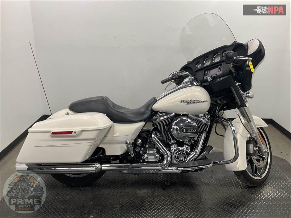 2016 Harley-Davidson FLHX STREET GLIDE — фото 1