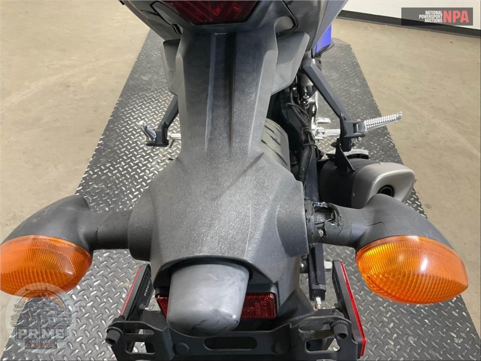 2021 Yamaha YZF-R3 — фото 25
