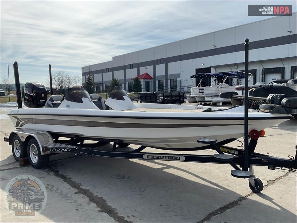 2016 Legend Boats ALPHA 211R DC L=21/E=1 250HP MERC OB — фото 1