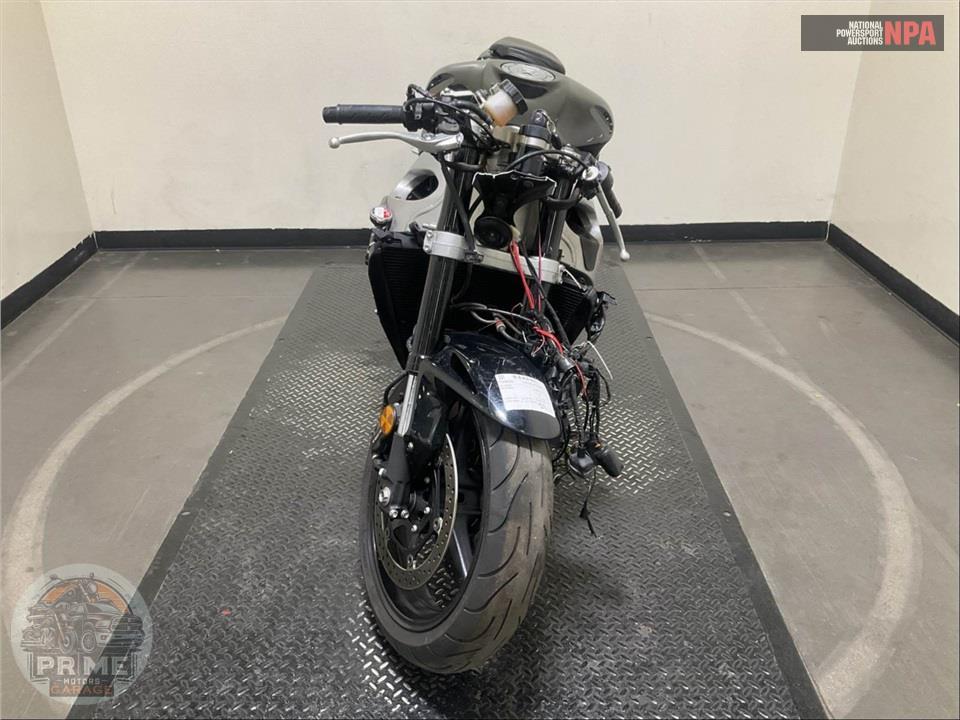 2011 Honda CBR1000RRB — фото 2