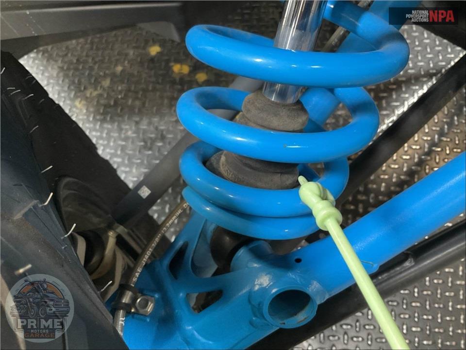 2023 Can-Am MAVERICK X3 MAX DS TURBO 64 (BLUE/GRAY) — фото 17