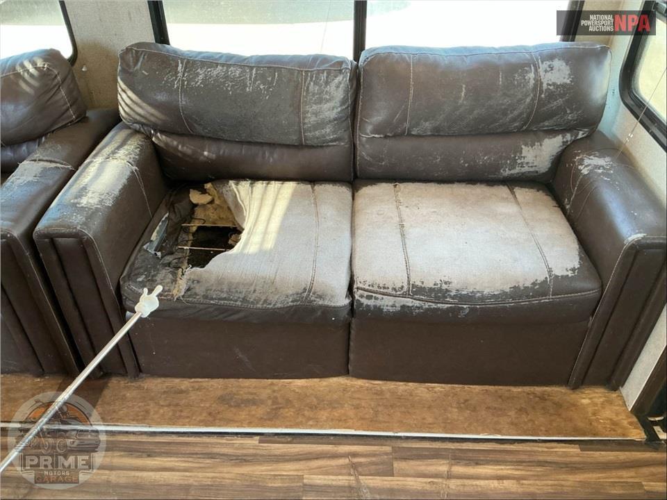2017 Keystone Rv M-391 BHTS - RETREAT DESTINATION SERIES — фото 11