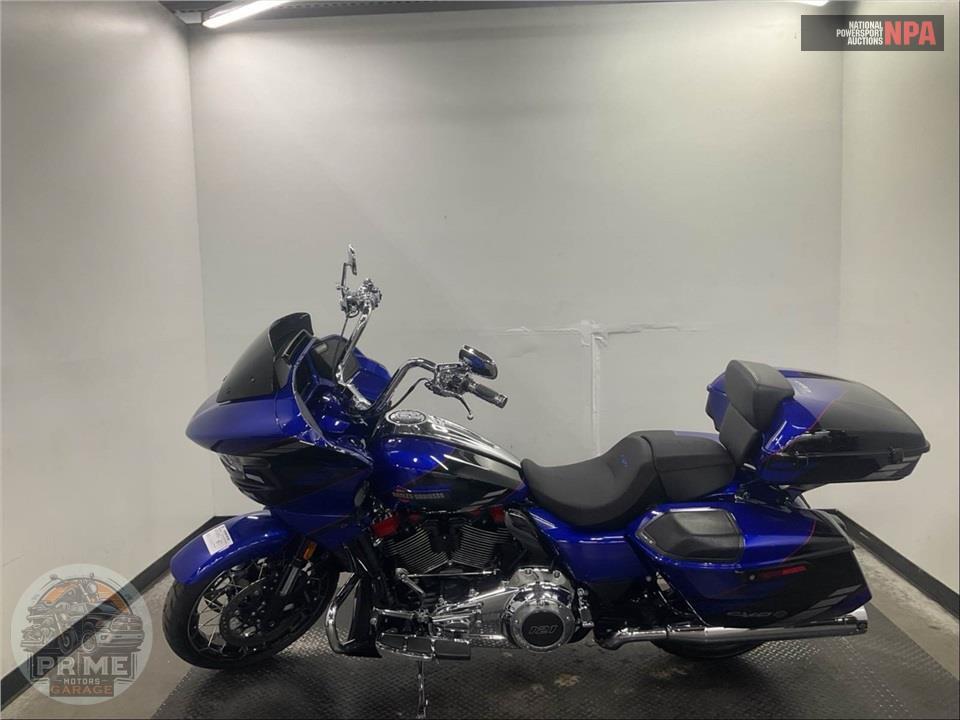2025 Harley-Davidson FLTRXSE CVO ROAD GLIDE — фото 3