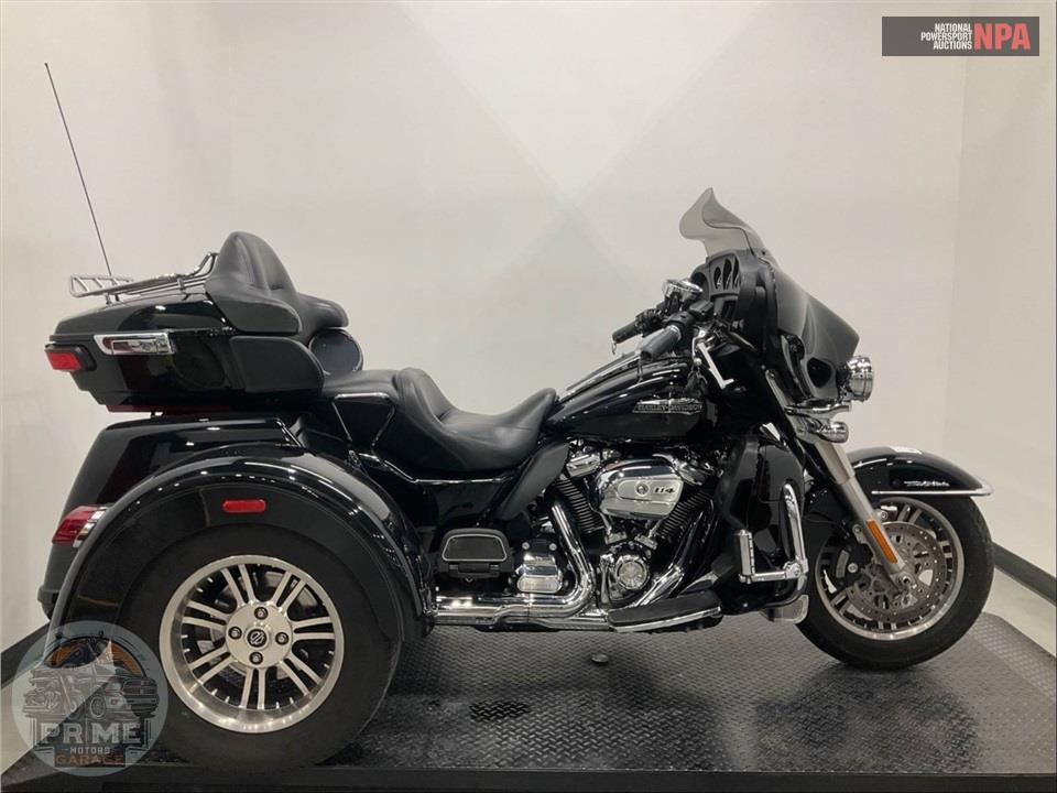 2020 Harley-Davidson FLHTCUTG TRI GLIDE ULTRA — фото 1