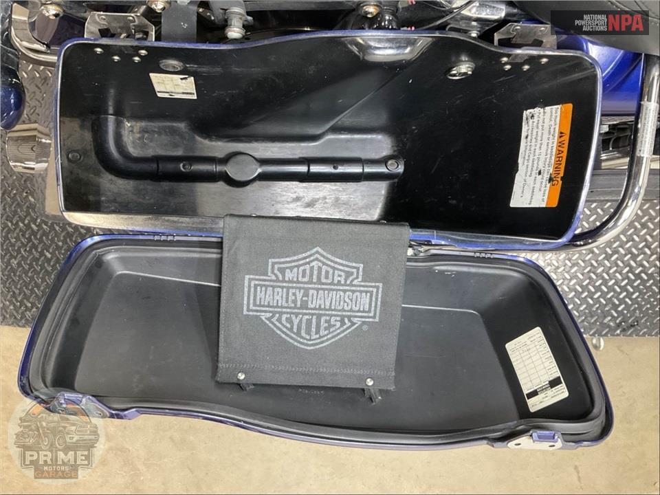2006 Harley-Davidson FLHRI ROAD KING — фото 25
