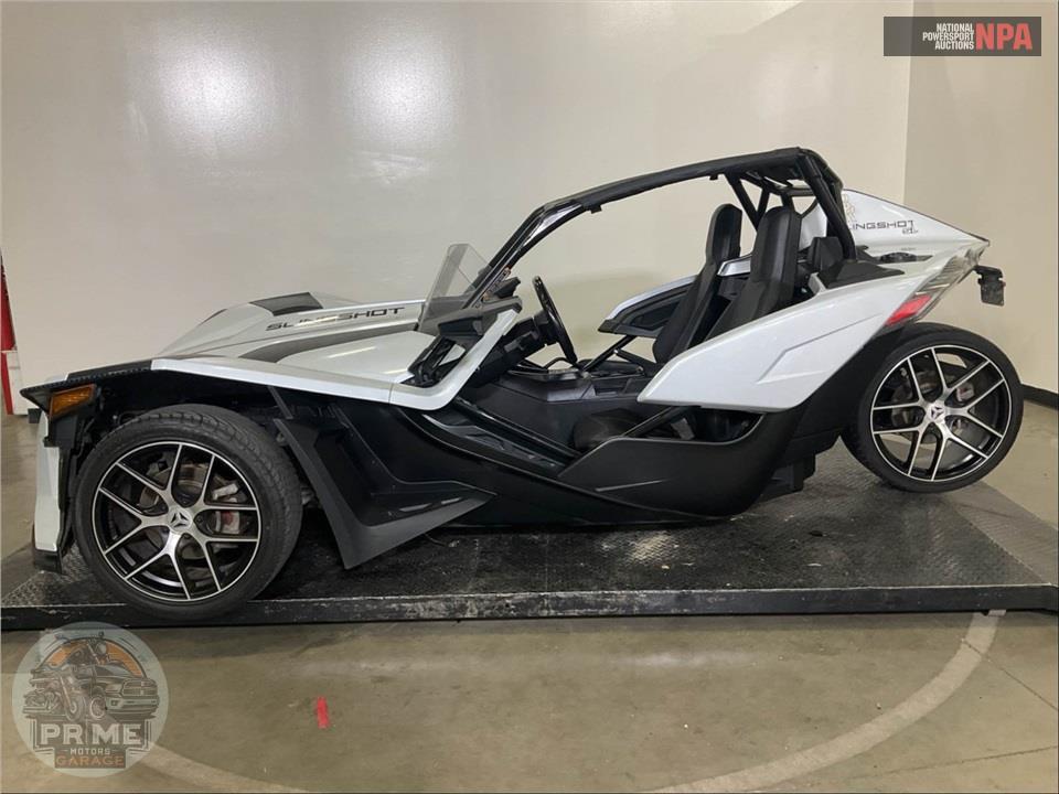 2022 Polaris SLINGSHOT SL AUTODRIVE — фото 3