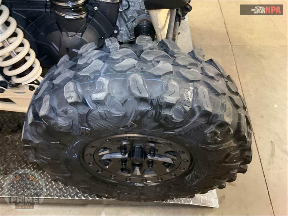 2023 Can-Am MAVERICK X3 MAX X DS TURBO RR 64 (BLACK ONLY) — фото 18