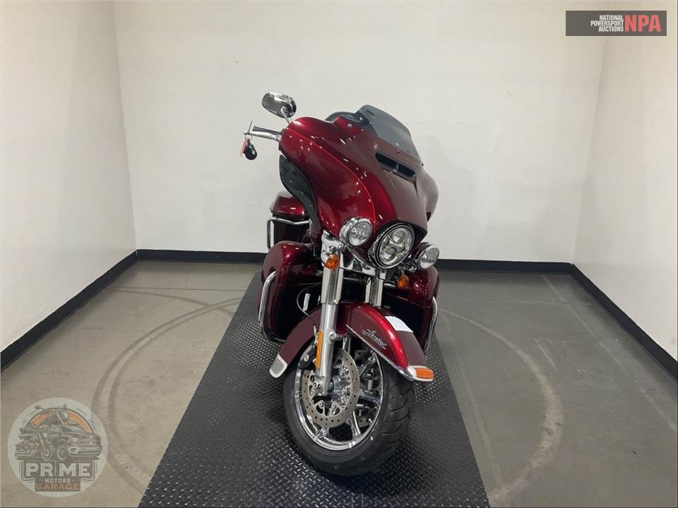 2016 Harley-Davidson FLHTKL ULTRA LIMITED LOW — фото 2