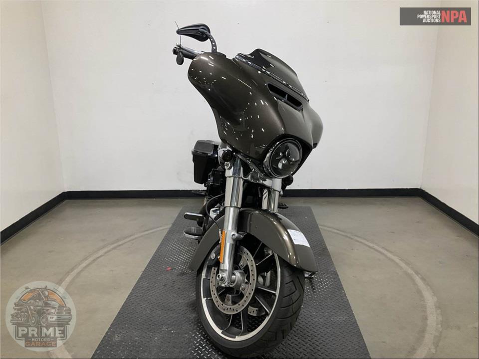 2021 Harley-Davidson FLHX STREET GLIDE — фото 2