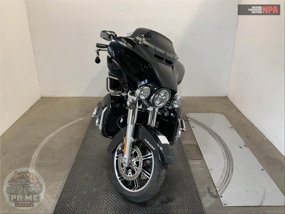2022 Harley-Davidson FLHTK ULTRA LIMITED — фото 2