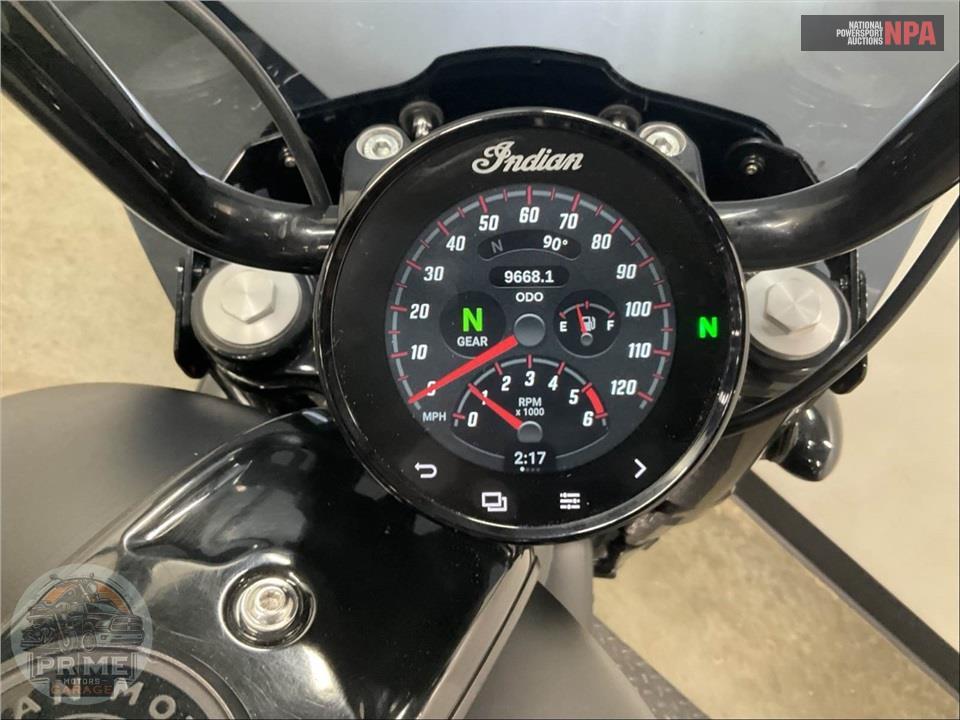 2022 Indian Motorcycle CHIEF BOBBER DARK HORSE — фото 5