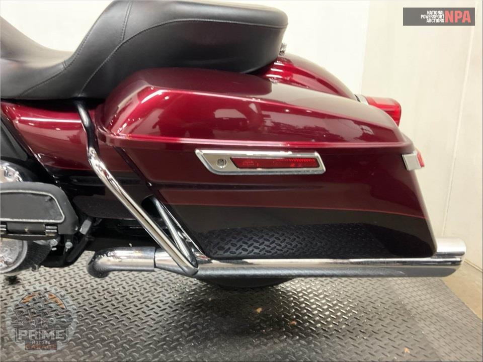 2014 Harley-Davidson FLHTK ELECTRA GLIDE ULTRA LIMITED — фото 21