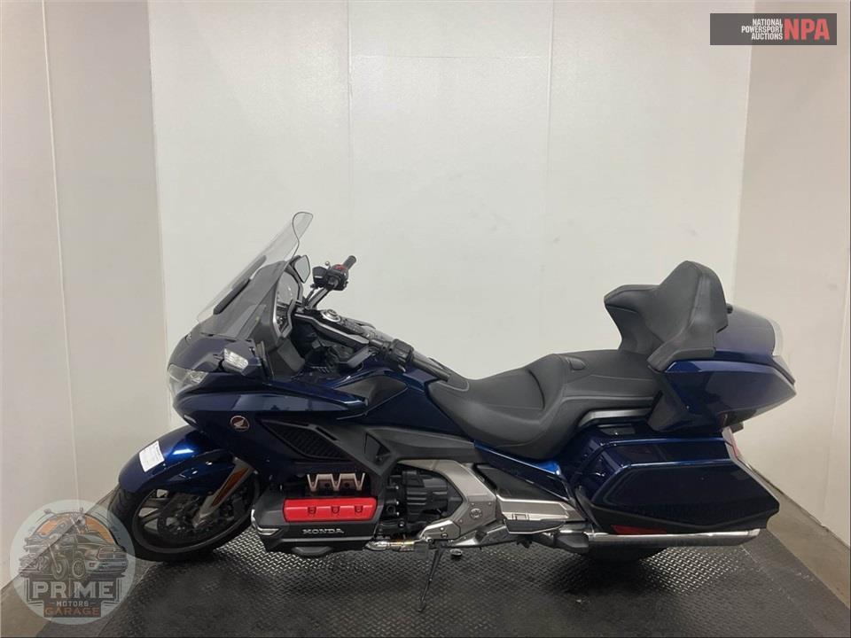 2018 Honda GL1800D GOLDWING TOUR DCT (BLUE) — фото 3