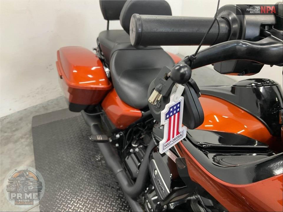 2020 Harley-Davidson FLTRXS ROAD GLIDE SPECIAL — фото 12