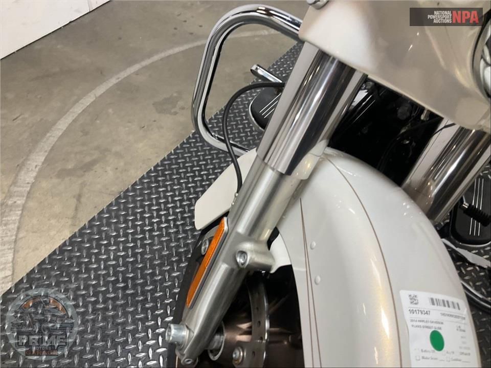 2014 Harley-Davidson FLHXS STREET GLIDE — фото 23