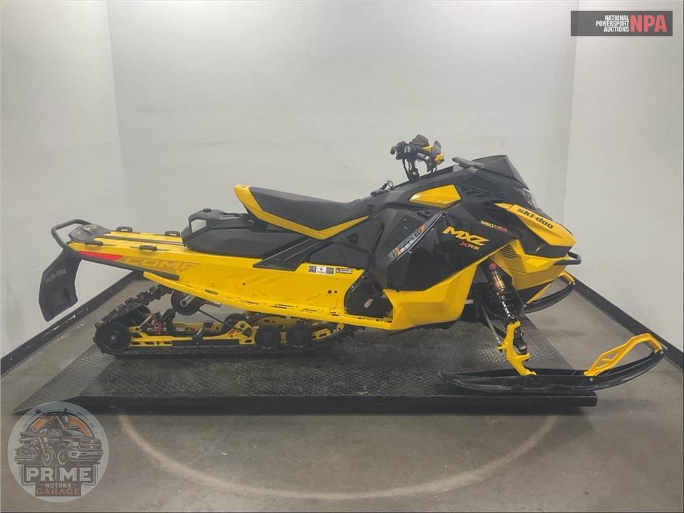 2024 Ski-Doo MXZ X-RS w/ Competition Pkg 850 E-TEC Turbo R RipSaw II 2-Ply 1.25" SHOT w/ 10.25" Touchscreen — фото 1