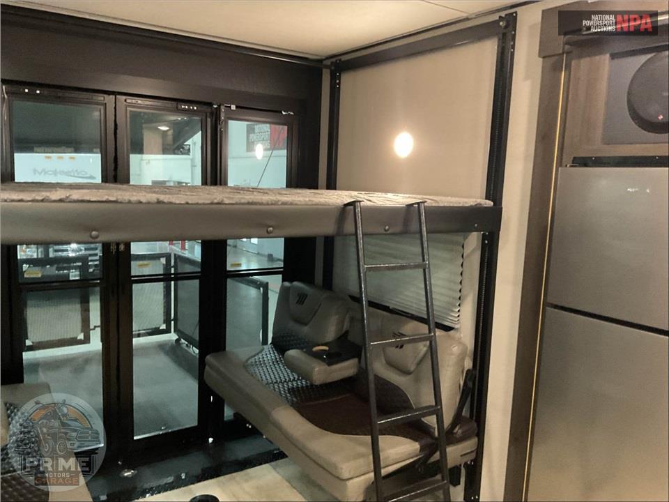 2022 Grand Design Recreational Vehicles M-25G MOMENTUM G-CLASS TOY HAULER SERIES — фото 13