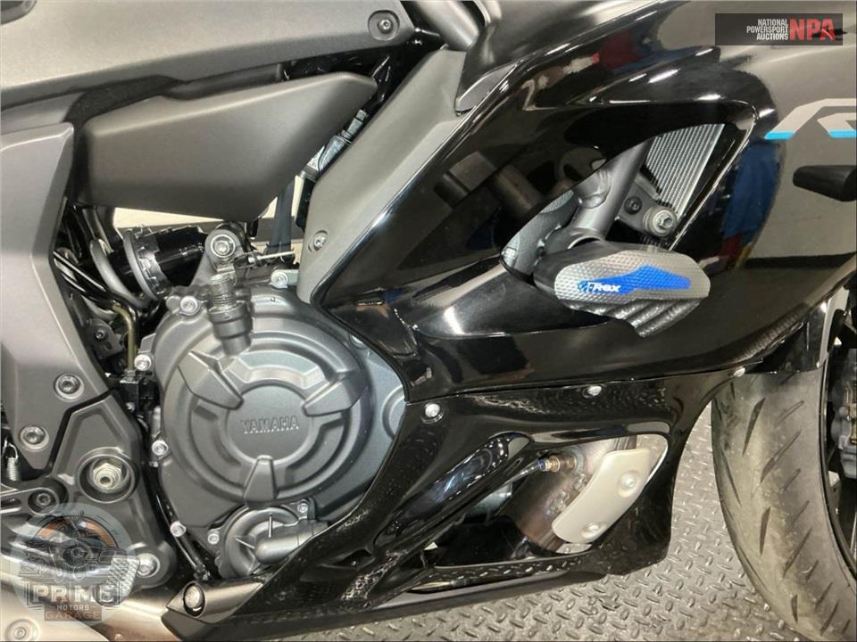 2023 Yamaha YZF-R7 — фото 6