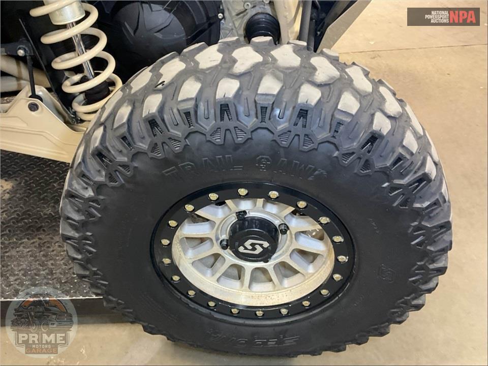 2023 Can-Am MAVERICK X3 MAX X RS TURBO RR 72 (BLUE/TAN/RED) — фото 20
