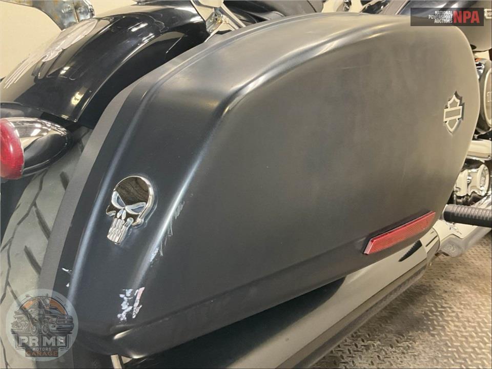 2019 Harley-Davidson FLSB SPORT GLIDE — фото 22