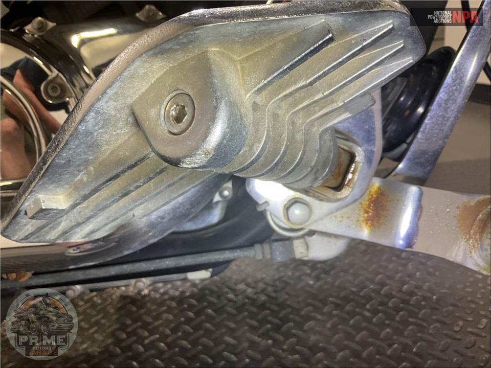 2004 Honda VT1100C24 SHADOW SABRE — фото 36
