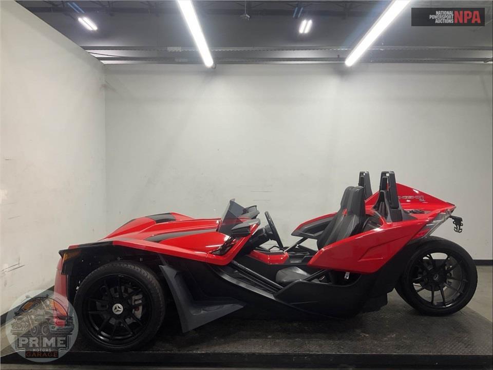 2021 Polaris SLINGSHOT SL AUTODRIVE — фото 3