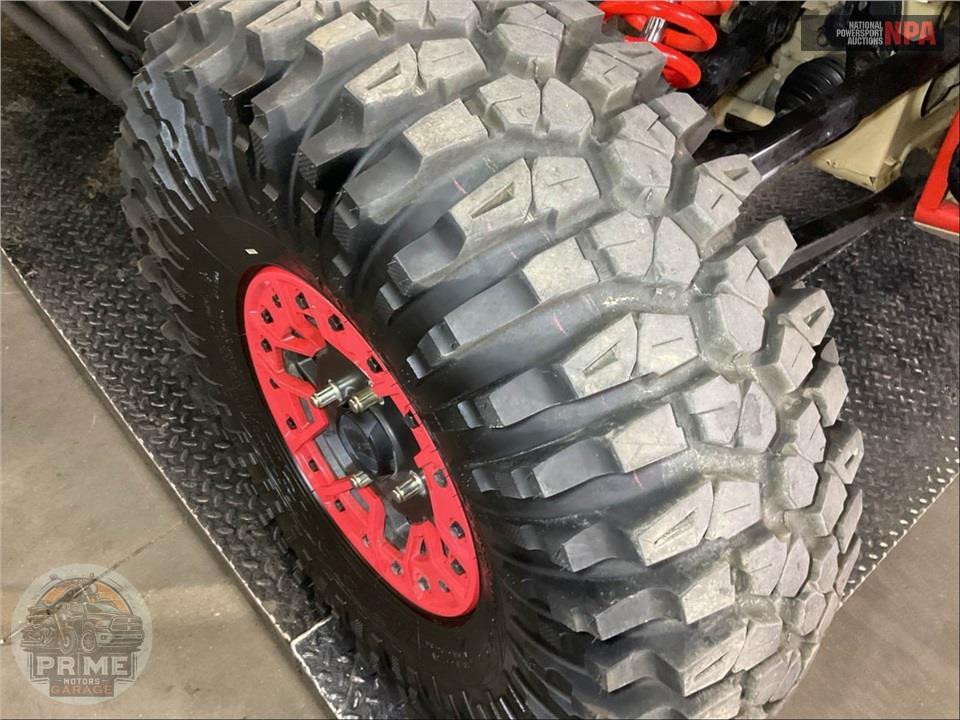 2021 Can-Am MAVERICK X3 MAX X RS TURBO RR SMART-SHOX (DESERT TAN & CARBON BLACK, RED) — фото 36