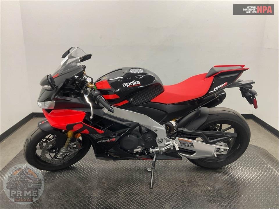2022 Aprilia RSV4 FACTORY 1100 — фото 3