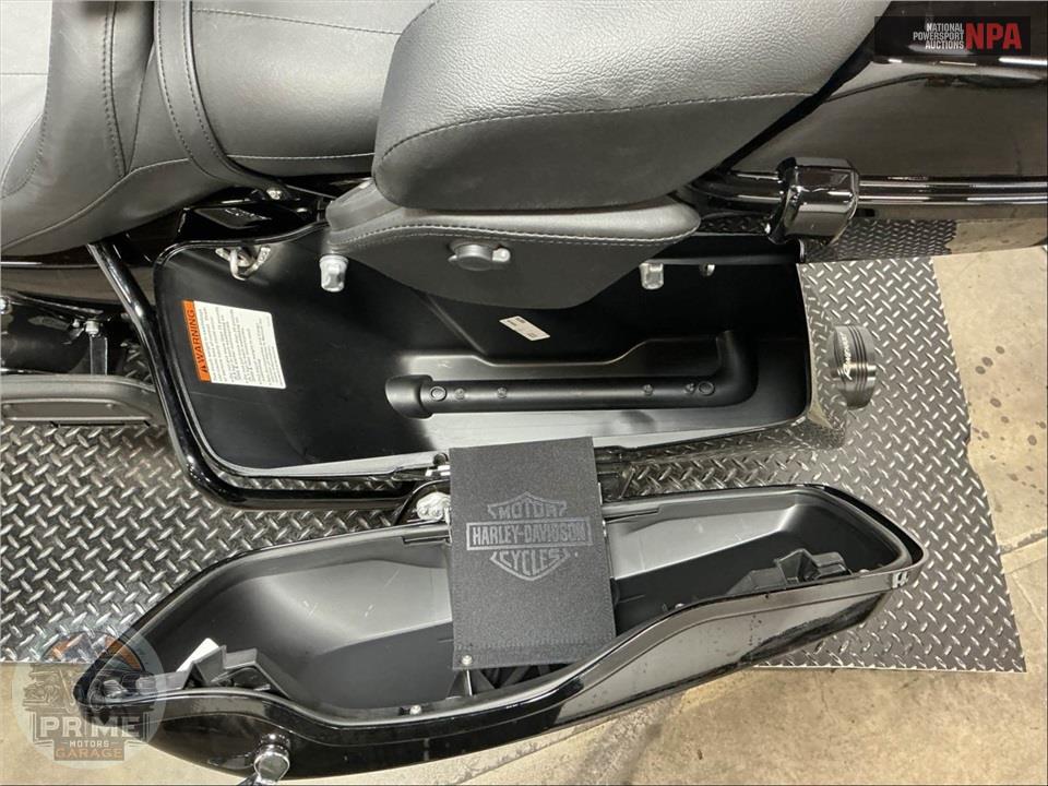 2022 Harley-Davidson FLHTK ULTRA LIMITED — фото 22