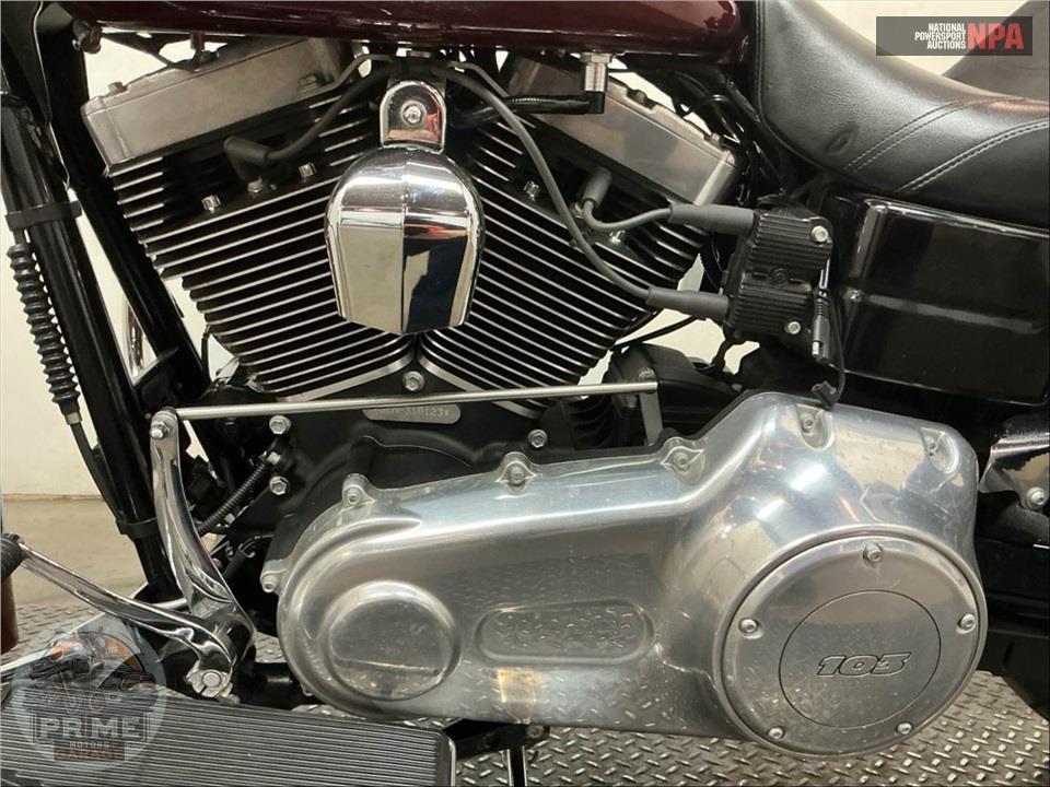 2015 Harley-Davidson FLD-103 DYNA SWITCHBACK — фото 7