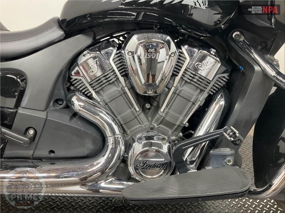 2021 Indian Motorcycle CHALLENGER (BLACK) — фото 6