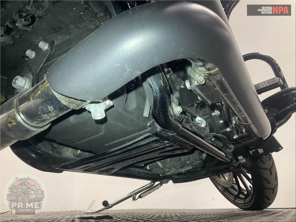 2018 Harley-Davidson FLHXS STREET GLIDE SPECIAL — фото 14