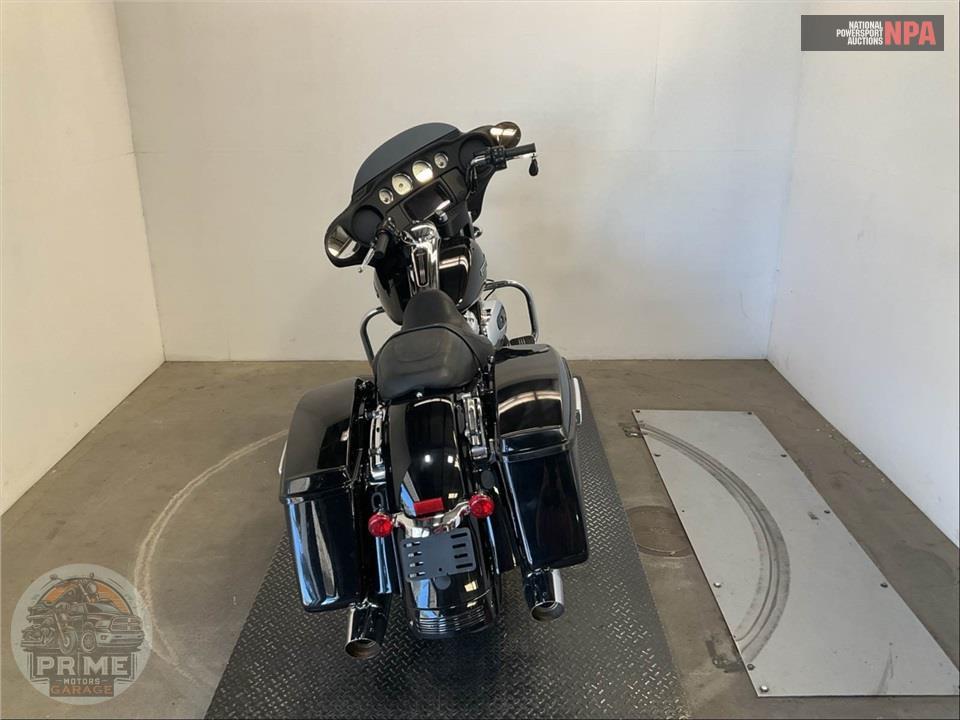 2023 Harley-Davidson FLHX STREET GLIDE — фото 4