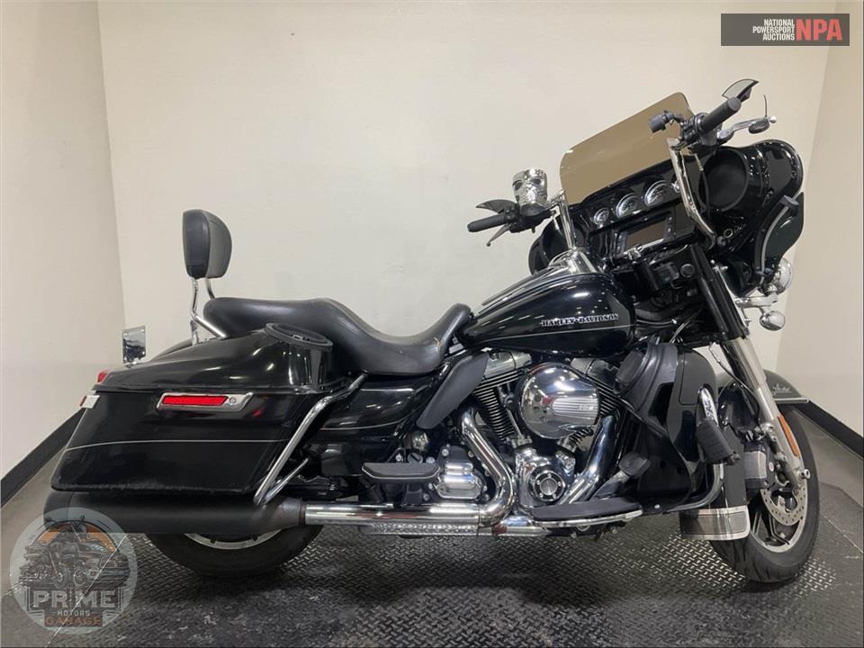 2015 Harley-Davidson FLHTK ELECTRA GLIDE ULTRA LIMITED — фото 1