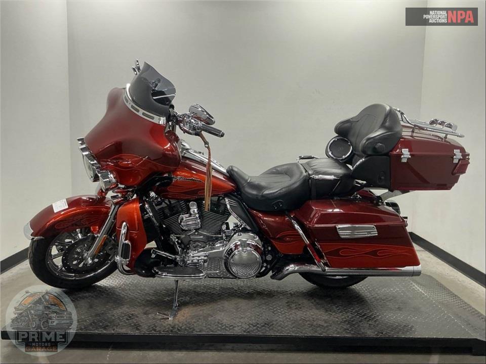 2010 Harley-Davidson FLHTCUSE5 — фото 3