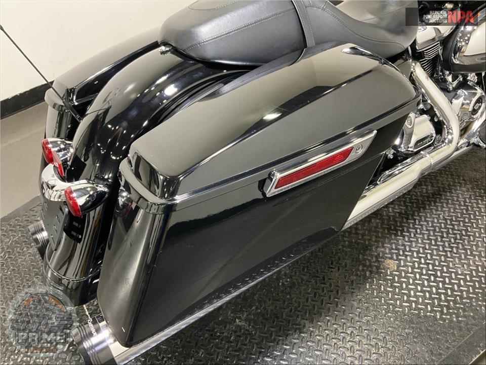 2020 Harley-Davidson FLHX STREET GLIDE — фото 23